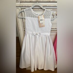 BRAND NEW W/ $144 TAGS! Us Angels White Lace Gown, Flower Girl Dress Size 7 NWT